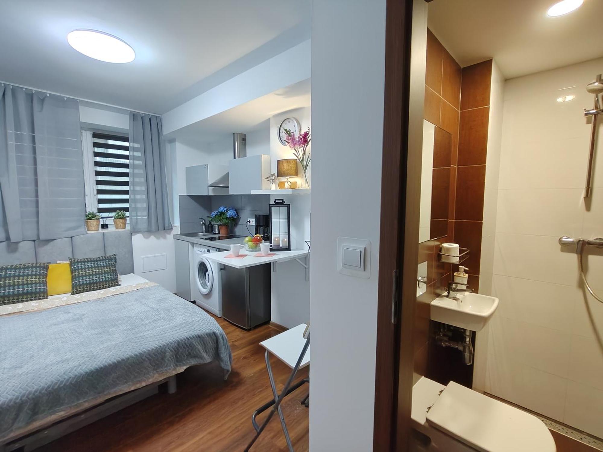 Hollidays Centrum Apartments Varsovie Extérieur photo